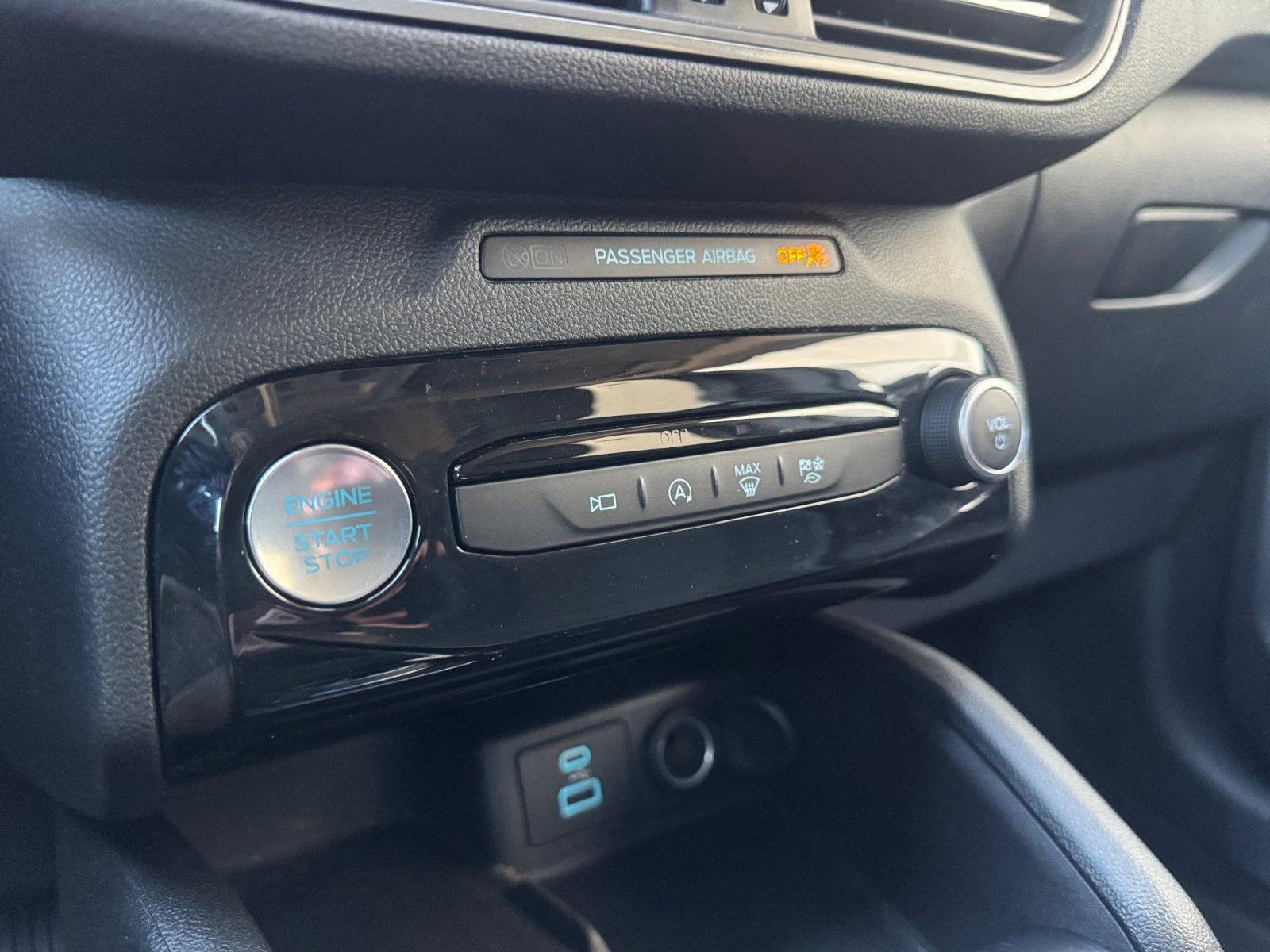 Certified 2023 Ford Escape Active w/ Tech Pack #2 image 22