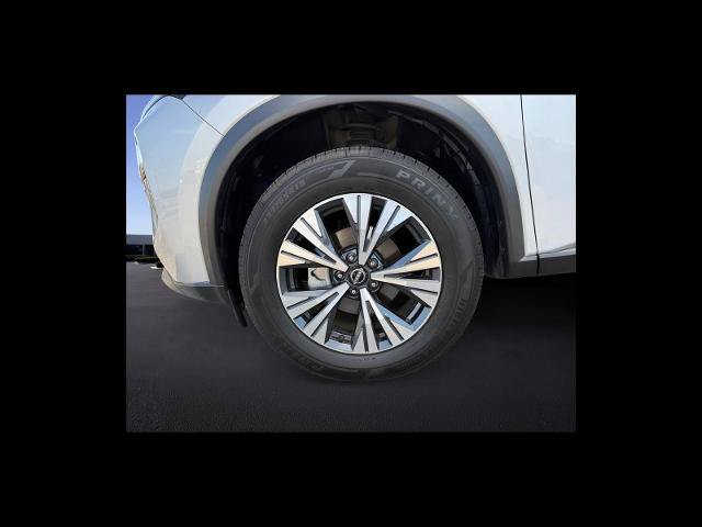 Used 2022 Nissan Rogue SV AWD/4WD image 10