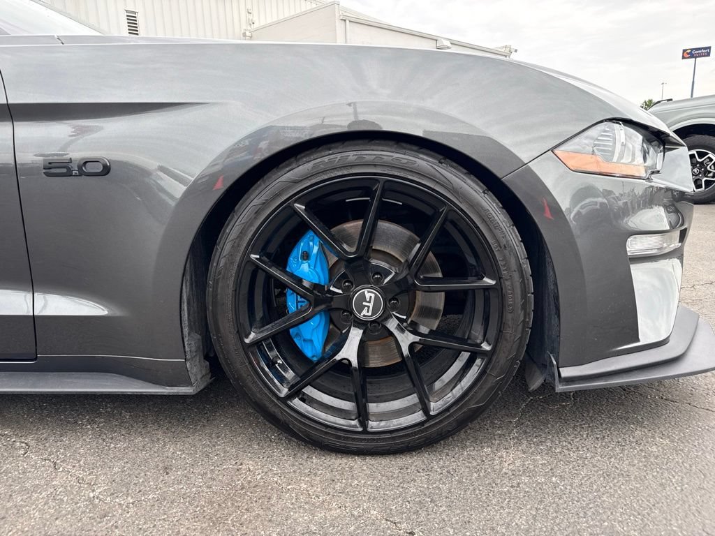 Certified 2019 Ford Mustang GT Premium w/ Equipment Group 401A RWD image 33