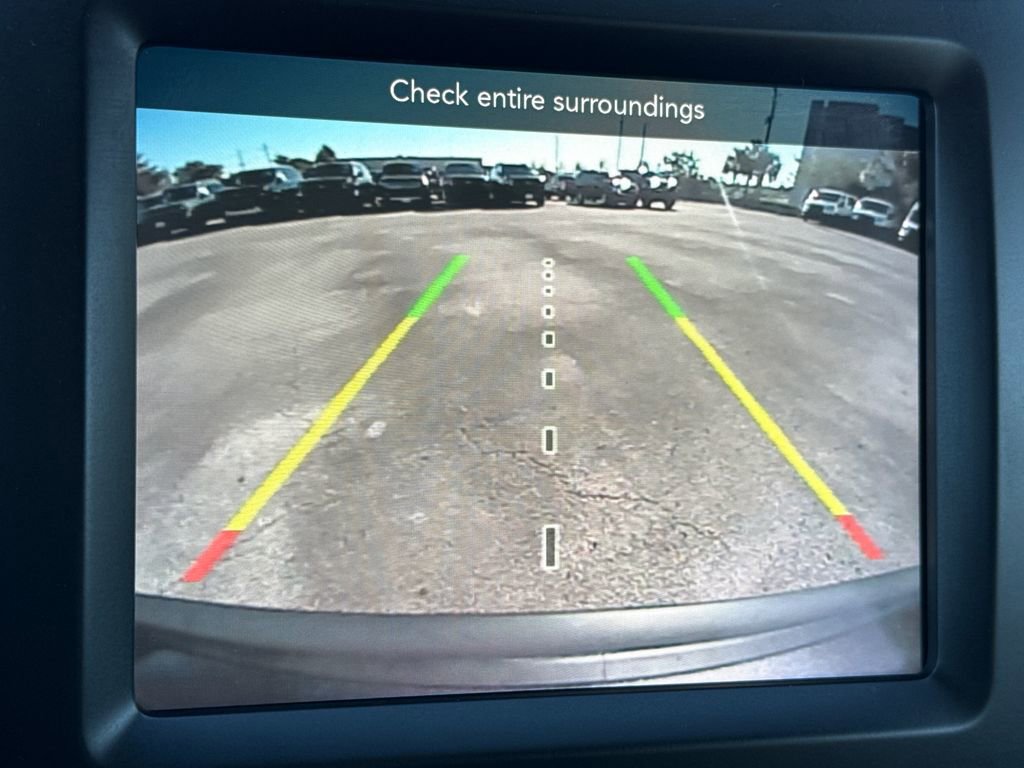 Used 2021 Jeep Cherokee Latitude Lux w/ Comfort/Convenience Group image 20