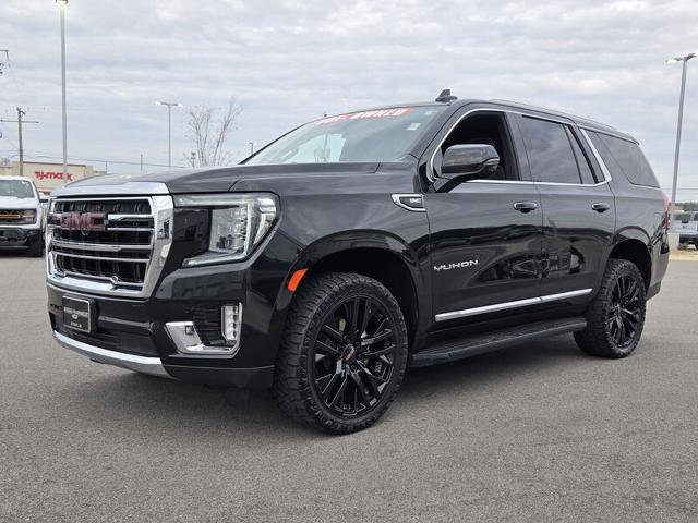 Used 2021 GMC Yukon SLT w/ SLT Premium Package image 2