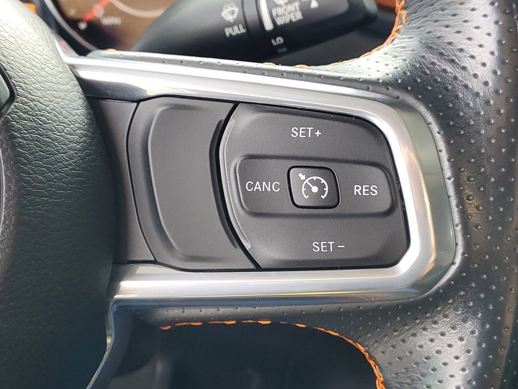 Used 2022 Jeep Gladiator Mojave w/ Cold Weather Group AWD/4WD image 23