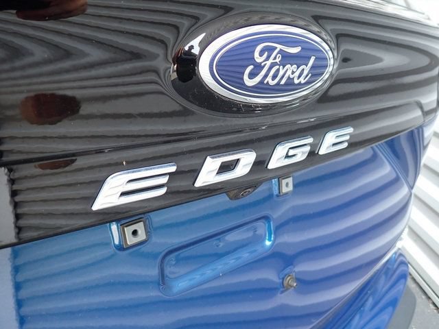 Certified 2024 Ford Edge SEL w/ Convenience Package AWD/4WD image 5