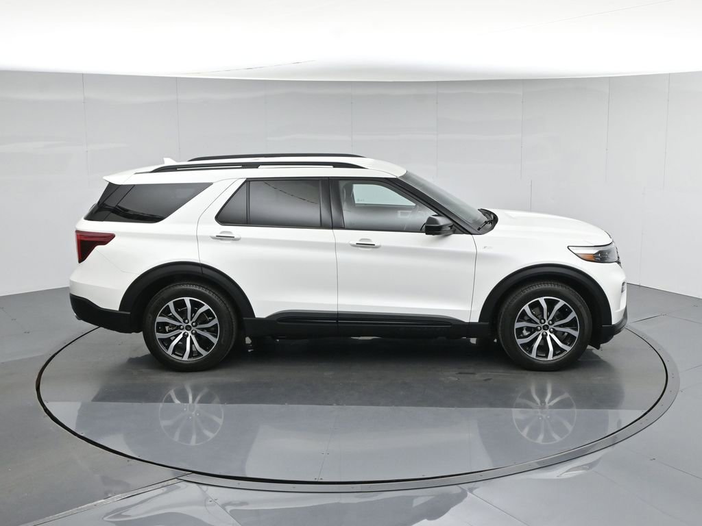 Certified 2022 Ford Explorer ST-Line RWD image 46