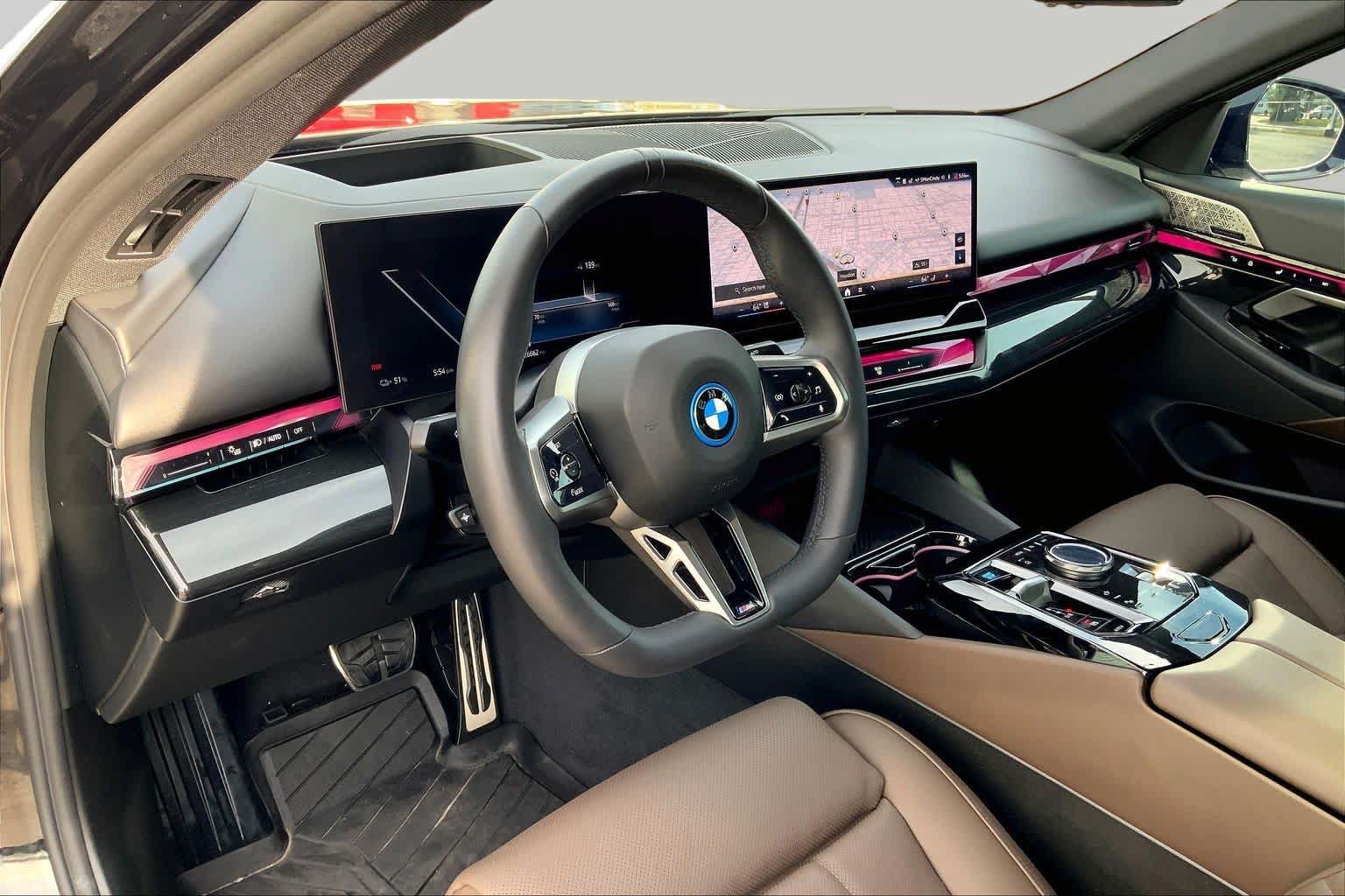 Used 2026 BMW i5 eDrive40 w/ M Sport Package AWD/4WD image 16