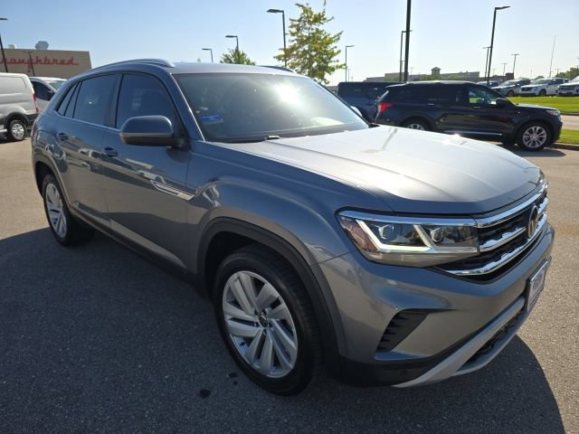 Used 2023 Volkswagen Atlas Cross Sport SE w/ Panoramic Sunroof Package AWD/4WD image 7