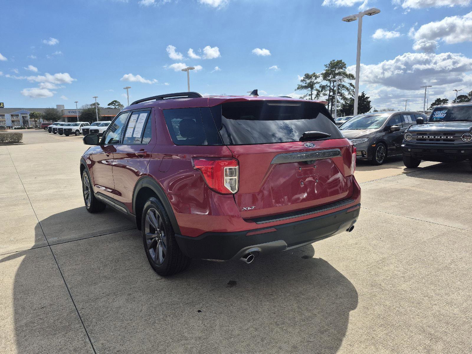Certified 2023 Ford Explorer XLT w/ Equipment Group 202A image 3