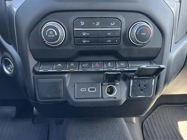 Used 2022 Chevrolet Silverado 1500 Custom image 22