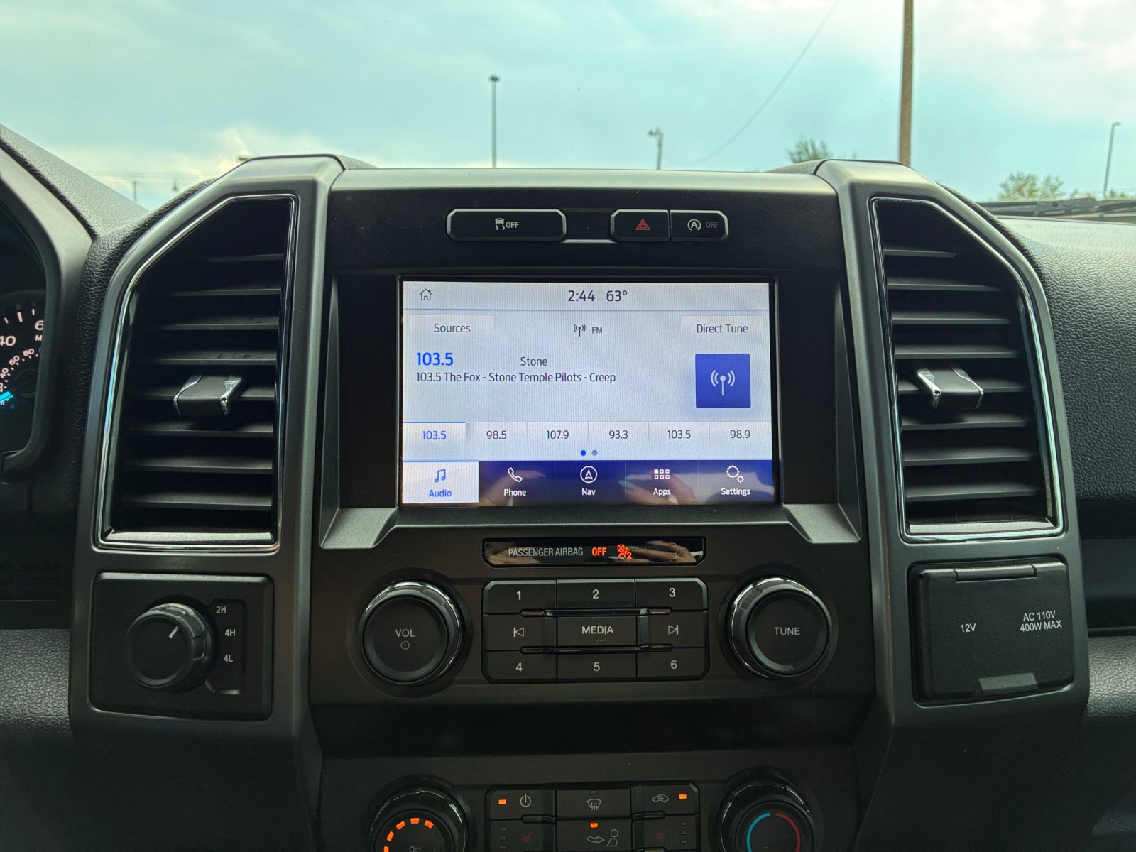 Certified 2020 Ford F150 XLT w/ Equipment Group 302A Luxury AWD/4WD image 12