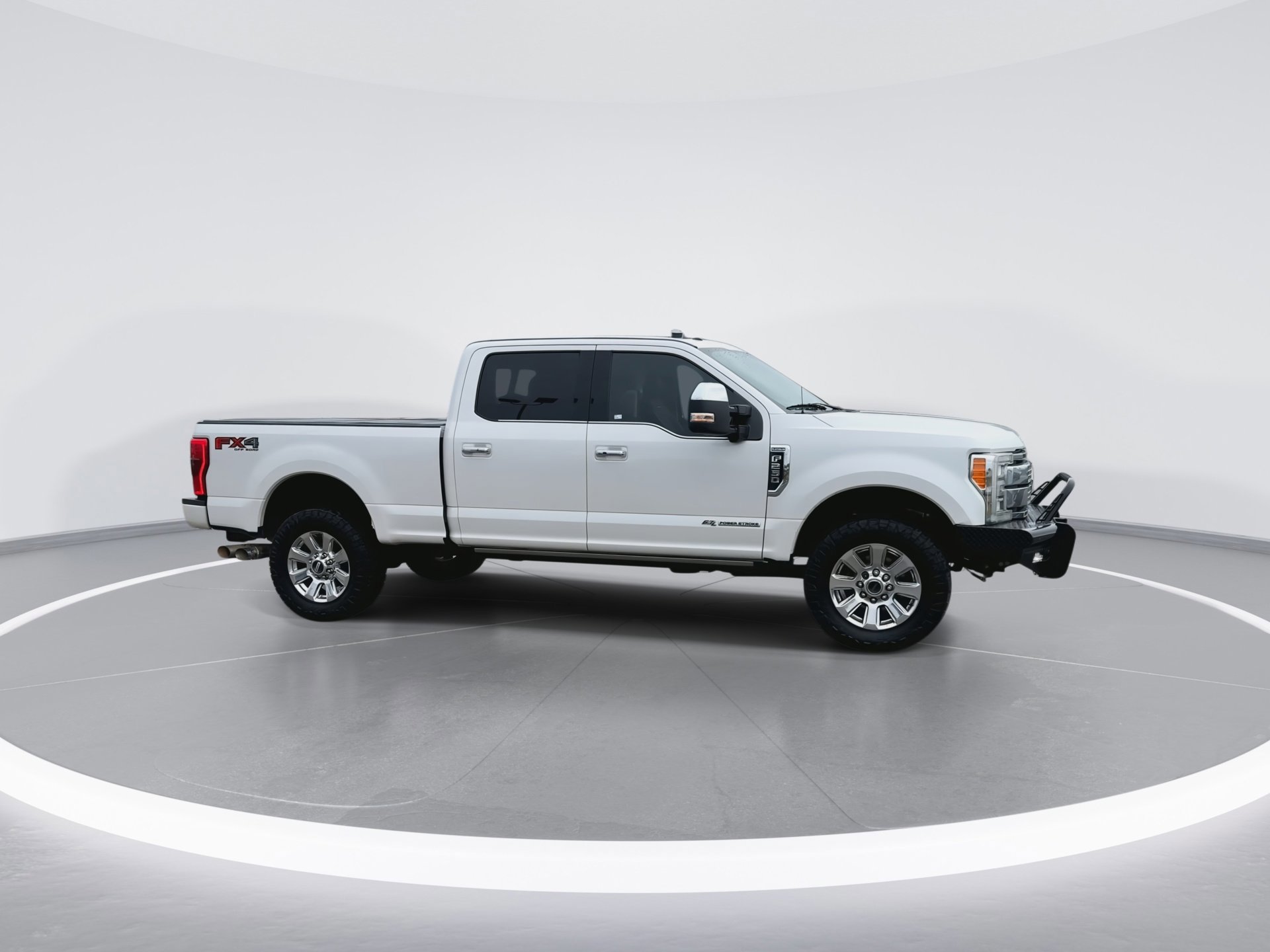 Certified 2017 Ford F250 Platinum w/ Platinum Ultimate Package image 3