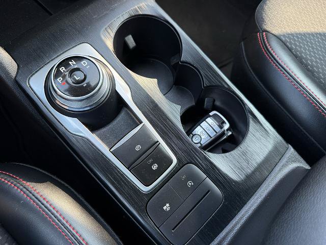 Certified 2023 Ford Escape ST-Line AWD/4WD image 32