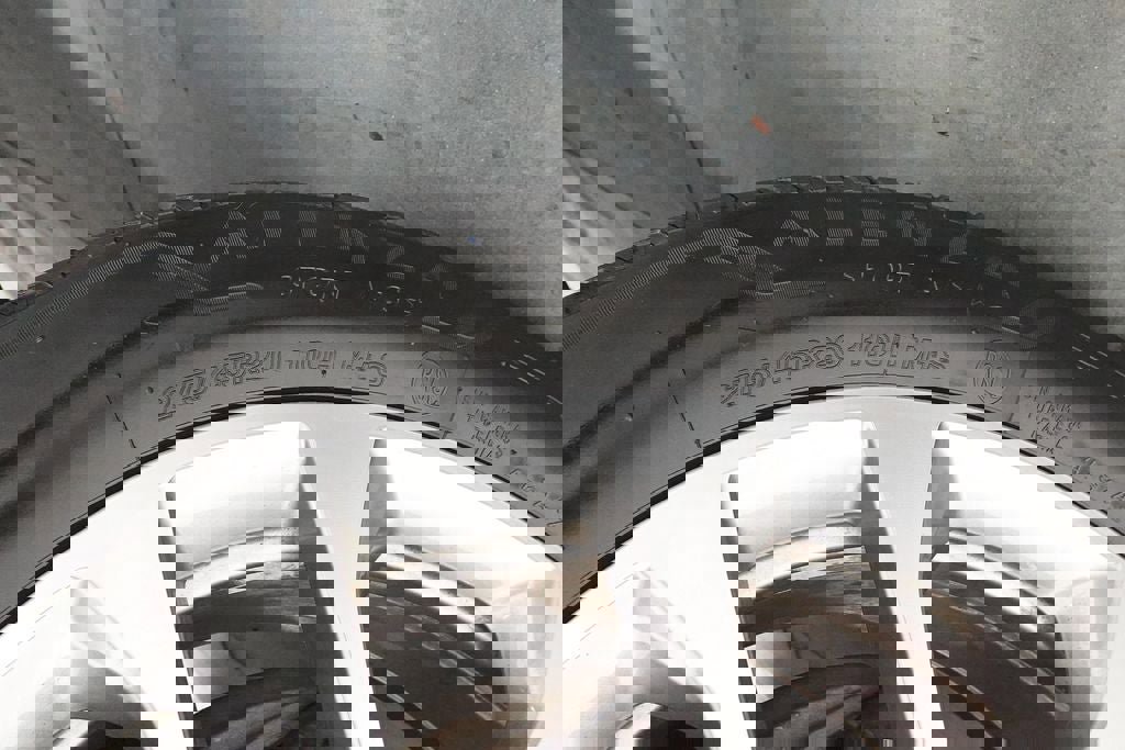 Used 2024 BMW X5 xDrive40i image 36