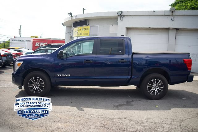 Used 2023 Nissan Titan SV AWD/4WD image 4