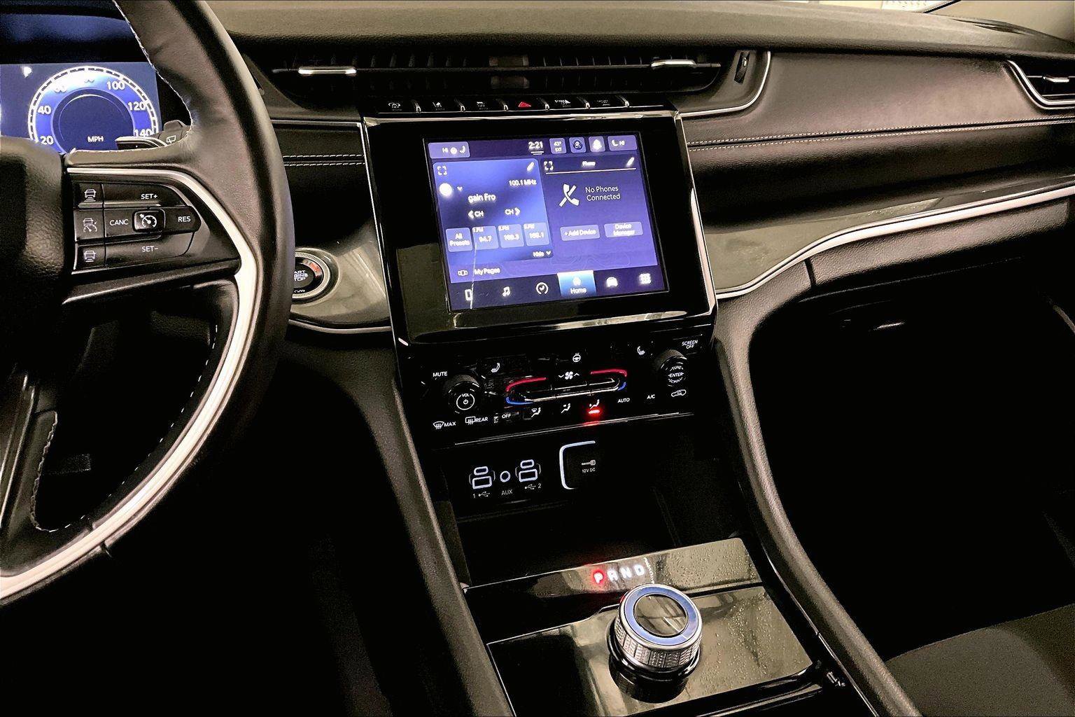 Used 2021 Jeep Grand Cherokee L Laredo w/ Luxury Tech Group I image 6