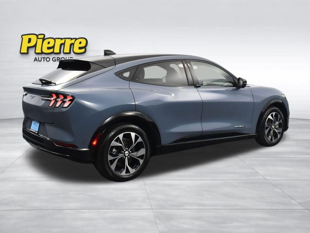 Certified 2023 Ford Mustang Mach-E Premium AWD/4WD image 4