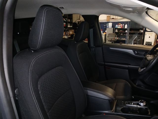 Certified 2023 Ford Escape Active AWD/4WD image 47