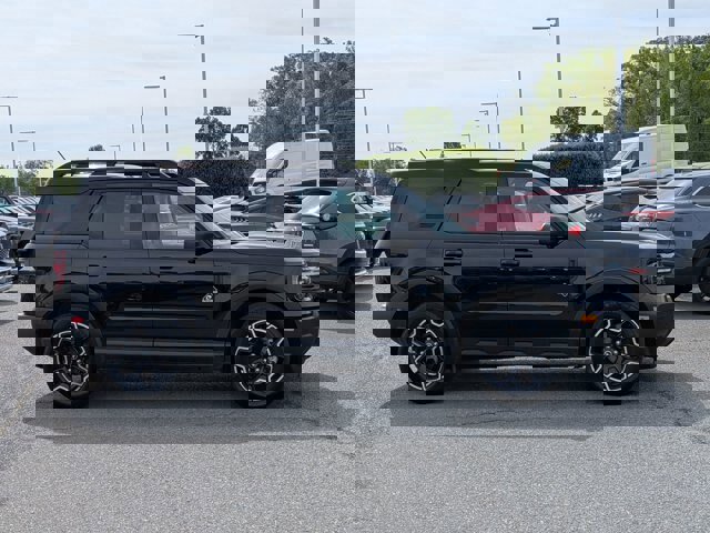 Certified 2025 Ford Bronco Sport Outer Banks w/ Outer Banks Tech Package+ image 6