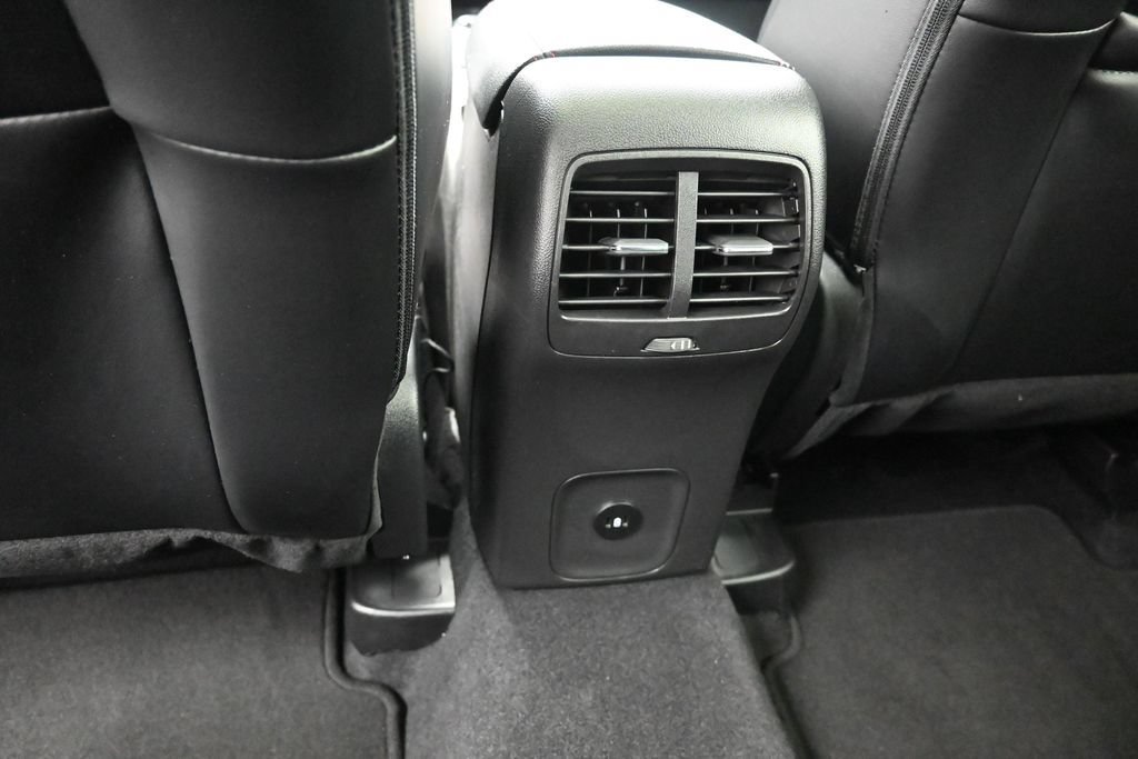 Certified 2024 Ford Escape ST-Line w/ Tech Pack #1 AWD/4WD image 10