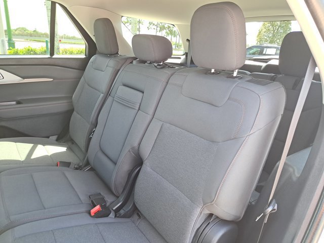 Certified 2025 Ford Explorer Active image 14