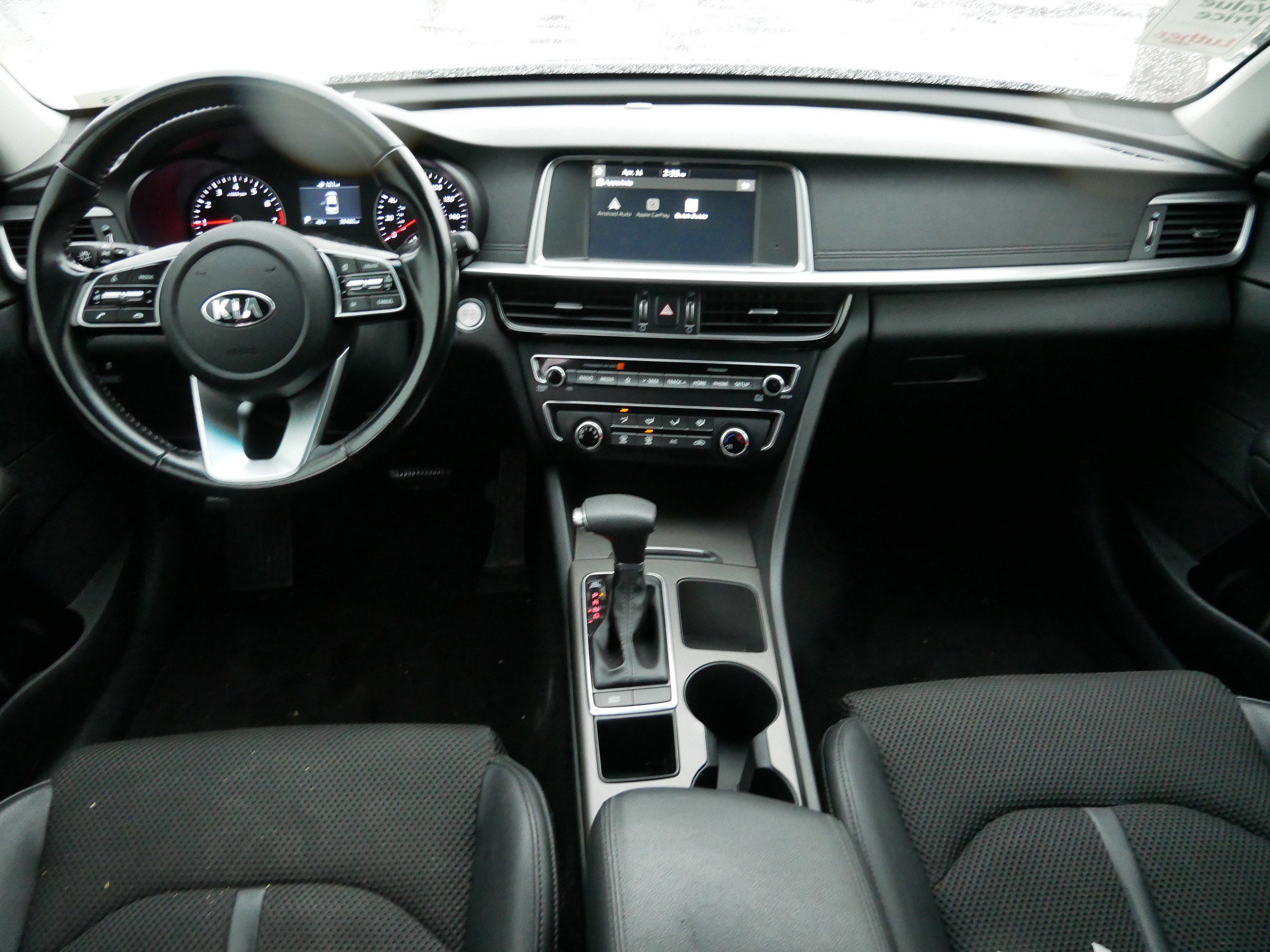 Used 2020 Kia Optima S FWD image 10
