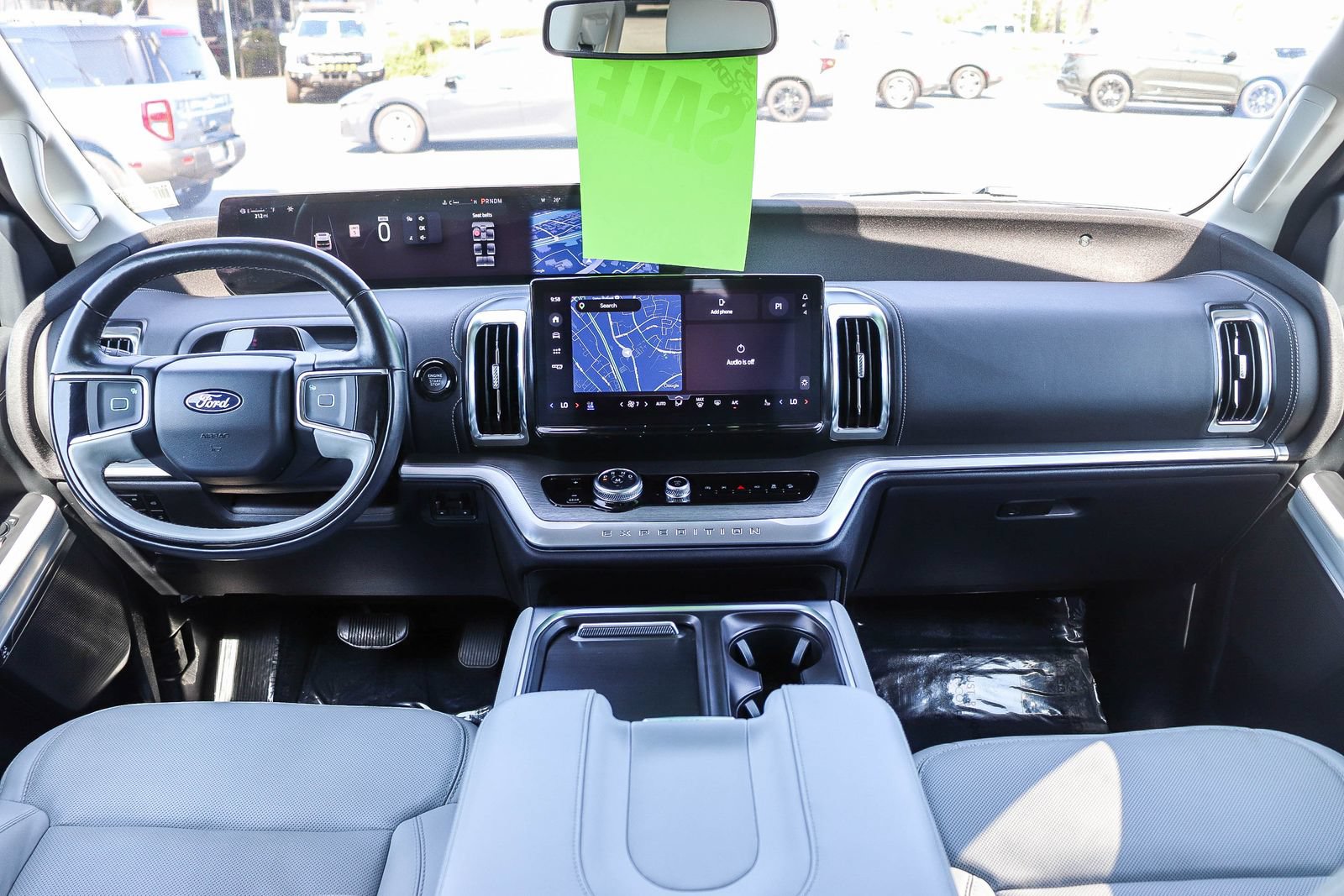 Certified 2025 Ford Expedition Platinum AWD/4WD image 12