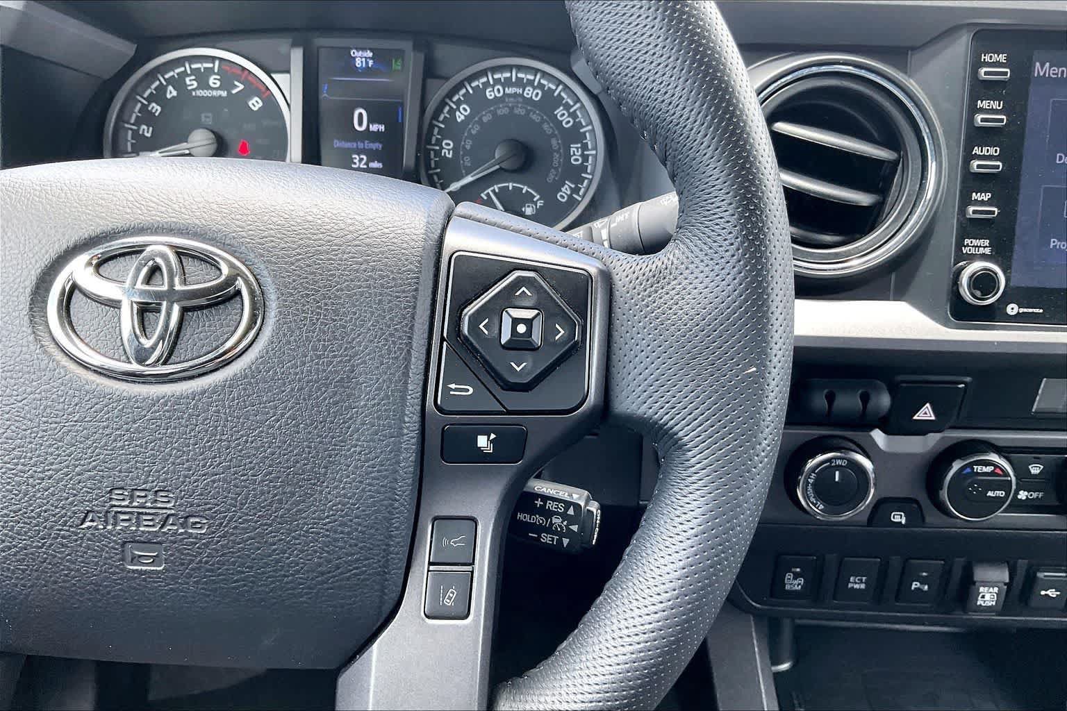 Used 2023 Toyota Tacoma TRD Sport AWD/4WD image 25