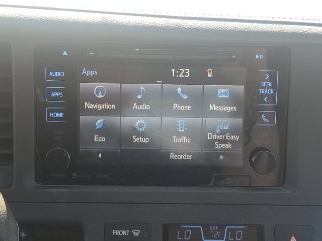 Used 2017 Toyota Sienna XLE w/ XLE Navigation Package FWD image 34