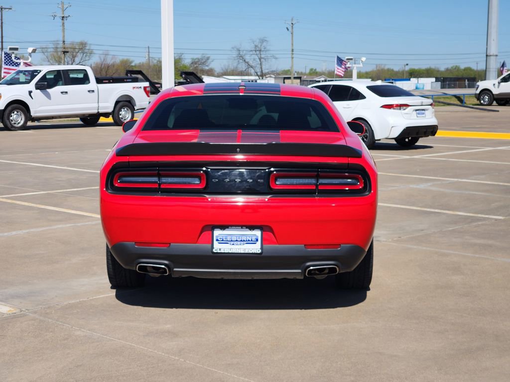 Used 2021 Dodge Challenger SXT w/ Blacktop Package image 4