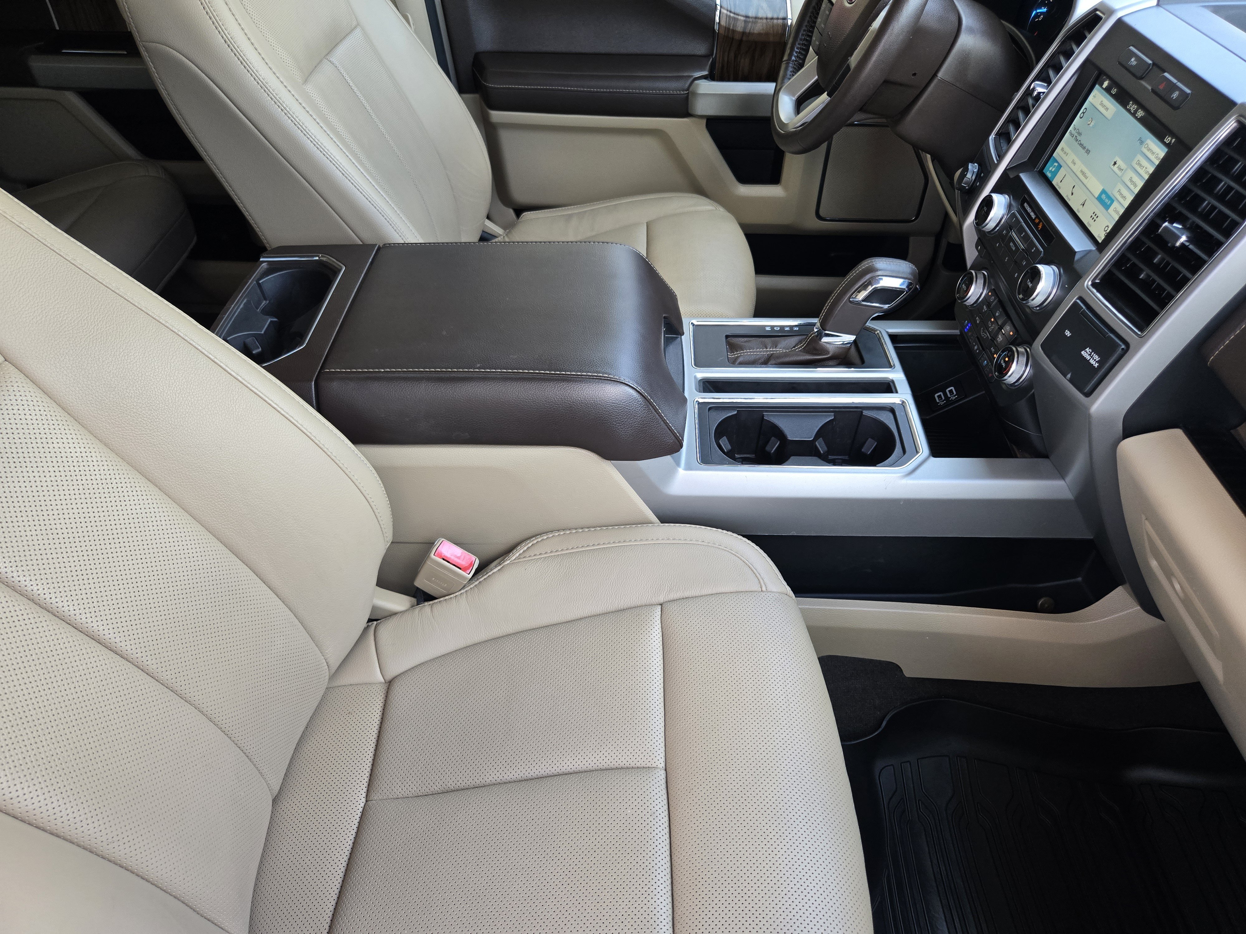 Certified 2018 Ford F150 Lariat w/ Equipment Group 502A Luxury RWD image 10