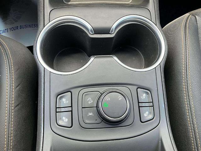 Used 2021 GMC Terrain SLT image 17