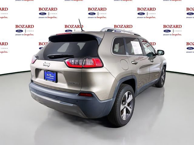 Used 2019 Jeep Cherokee Limited image 5