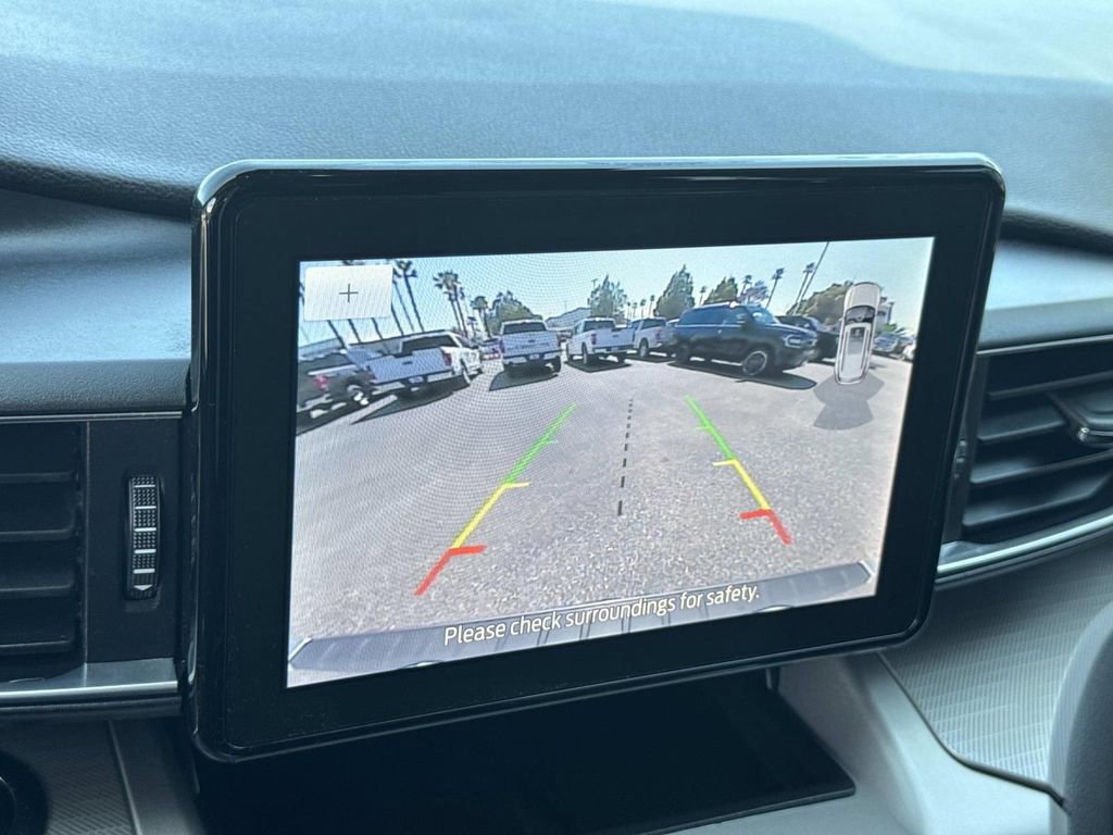 Certified 2023 Ford Explorer XLT w/ Equipment Group 202A image 16