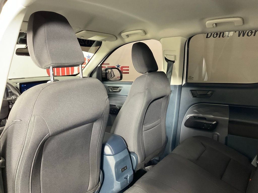 Certified 2025 Ford Maverick XL w/ Equipment Group 102A image 15