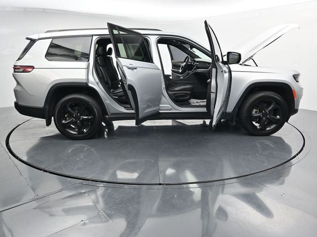 Used 2023 Jeep Grand Cherokee L Altitude AWD/4WD image 42