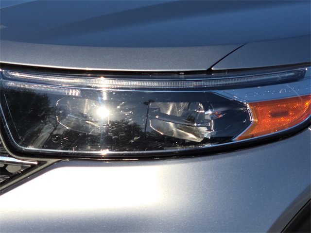 Certified 2022 Ford Explorer XLT w/ Equipment Group 202A image 4