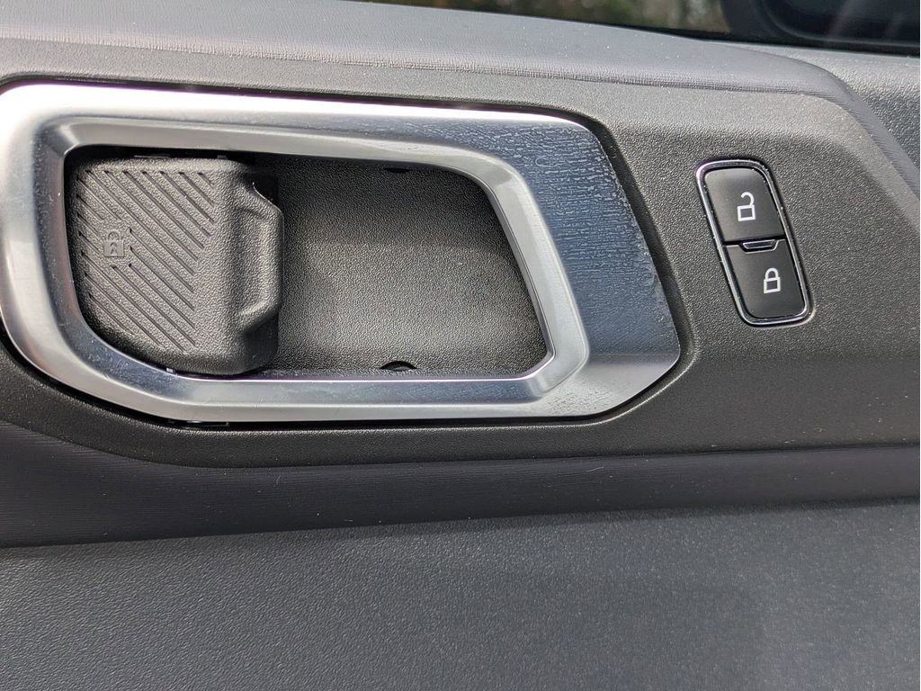 Certified 2024 Ford Bronco Raptor w/ Interior Carbon Fiber Pack 6 image 10