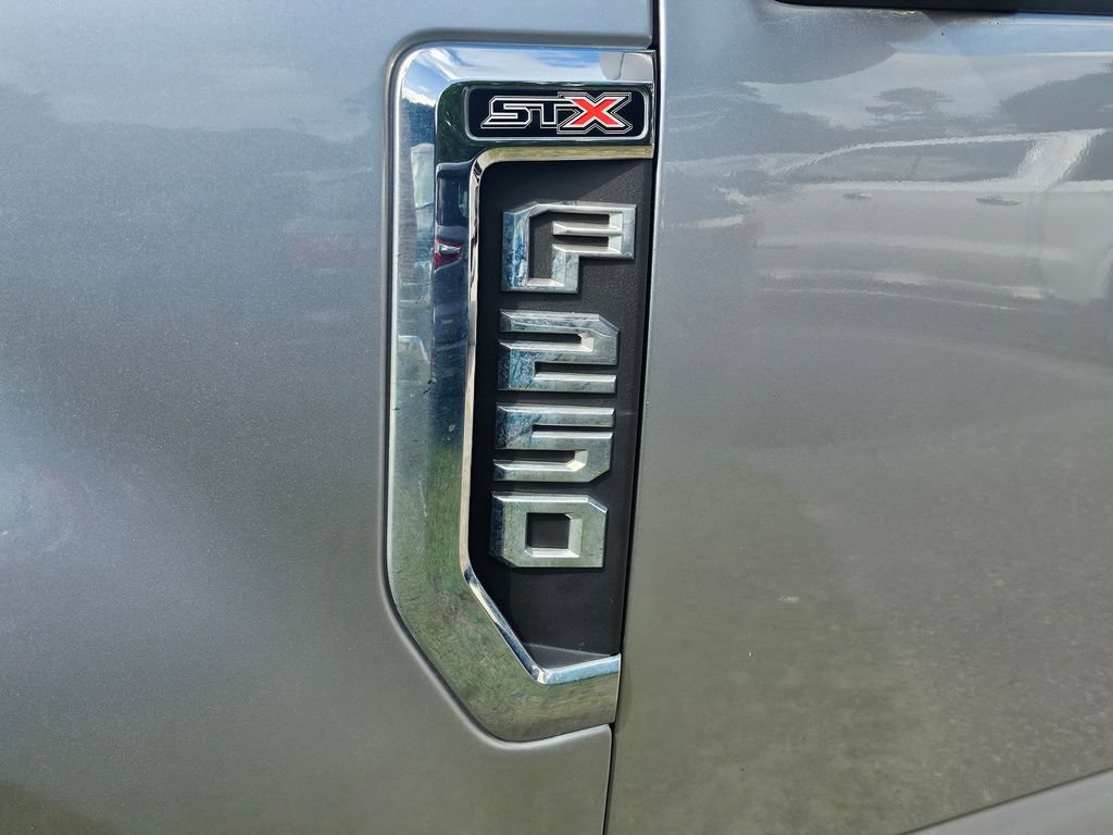 Certified 2022 Ford F250 XL w/ STX Appearance Package AWD/4WD image 15