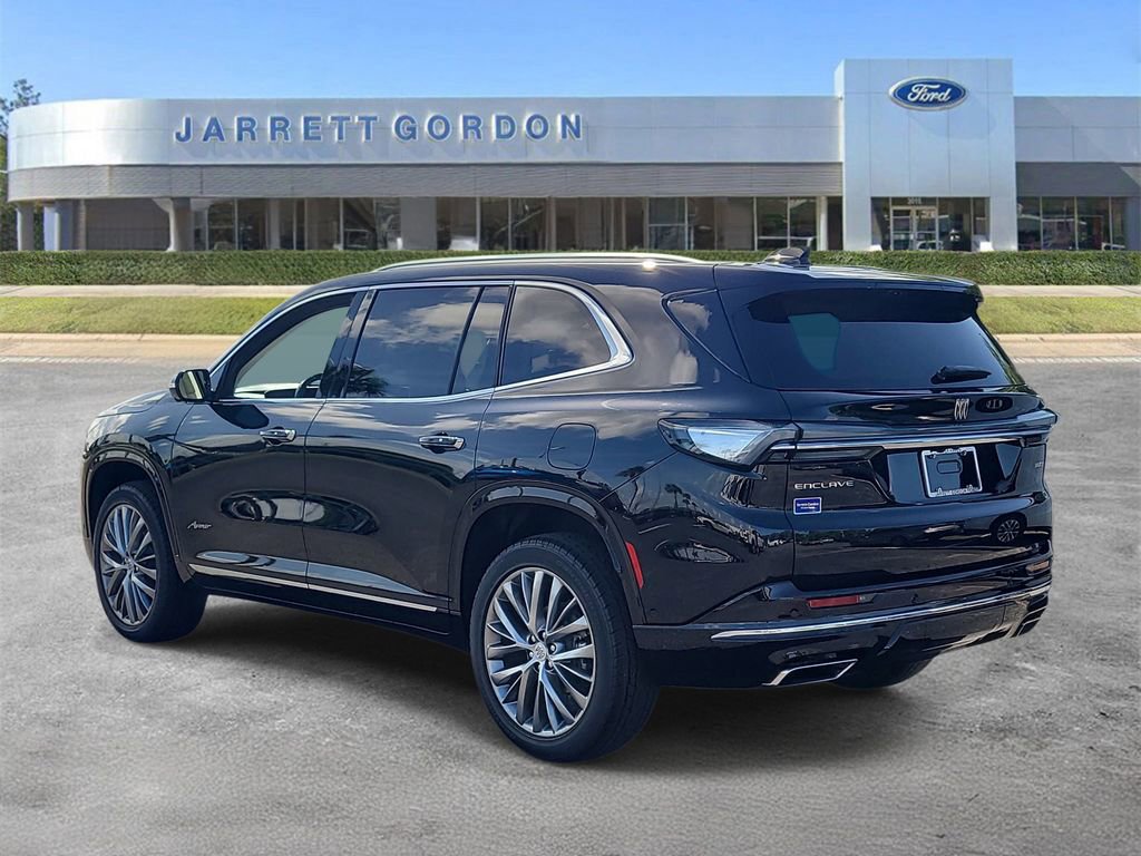 Used 2026 Buick Enclave Avenir w/ Super Cruise Package FWD image 2