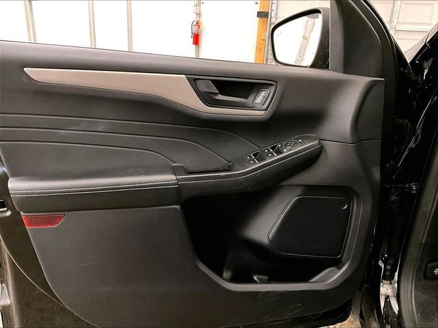 Certified 2022 Ford Escape SE w/ Convenience Package AWD/4WD image 22
