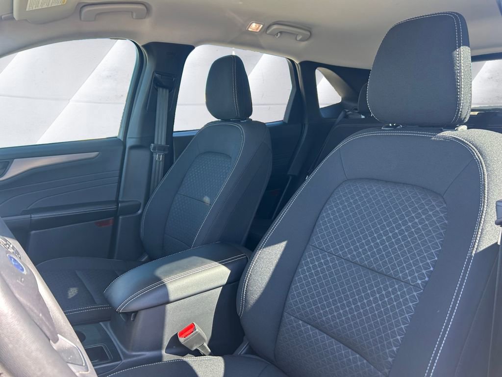 Certified 2025 Ford Escape Active w/ Tech Pack #1 image 8