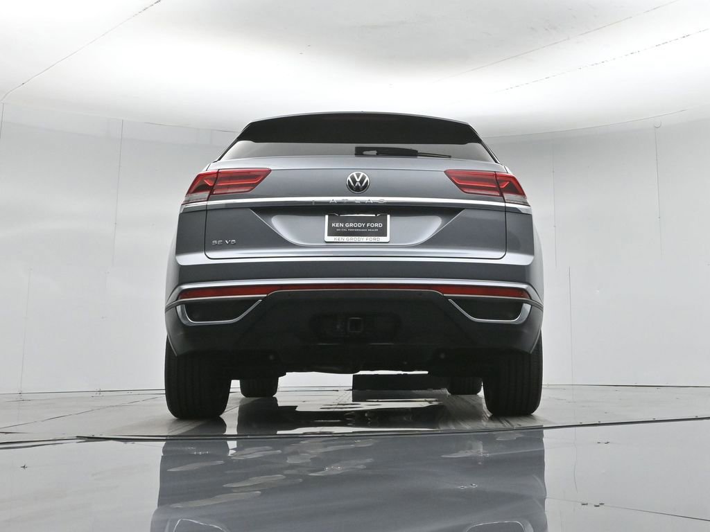 Used 2023 Volkswagen Atlas Cross Sport SE w/ Panoramic Sunroof Package image 15