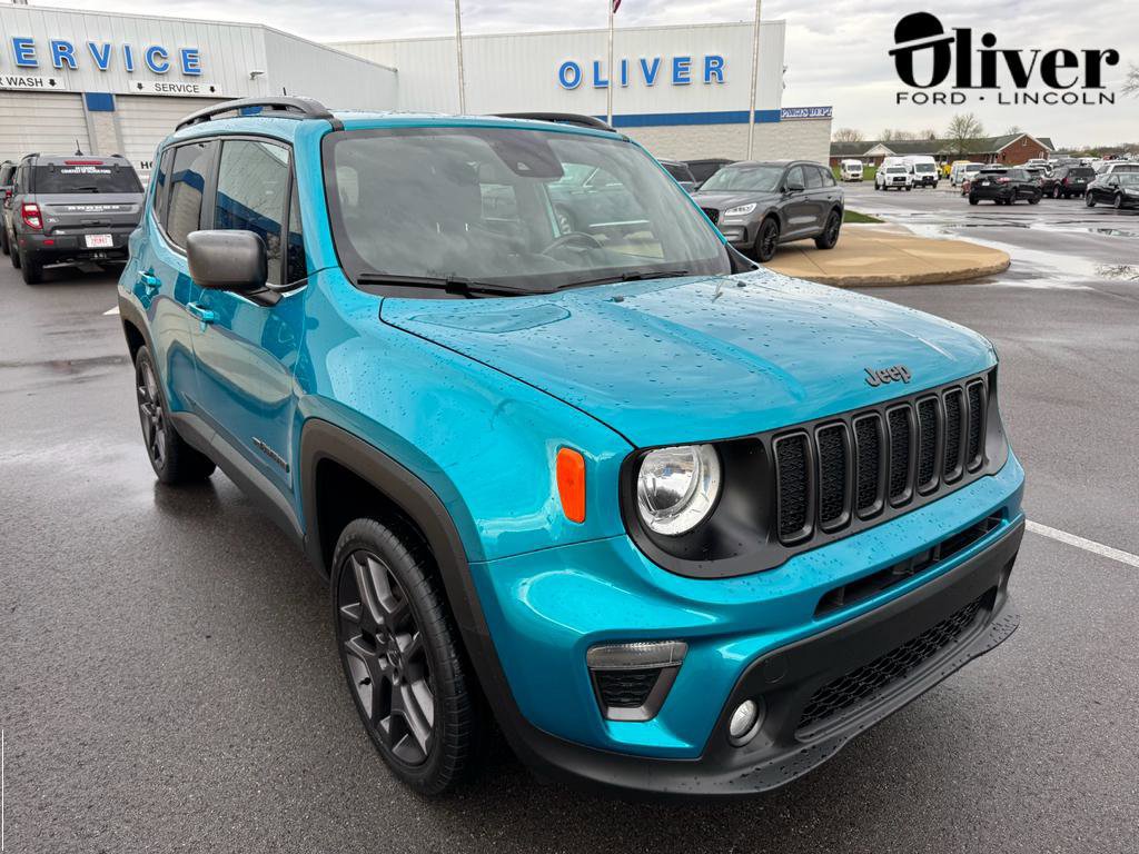 Used 2021 Jeep Renegade Latitude AWD/4WD image 7