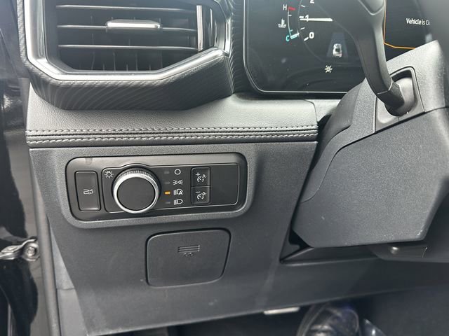 Certified 2025 Ford Mustang Premium image 30