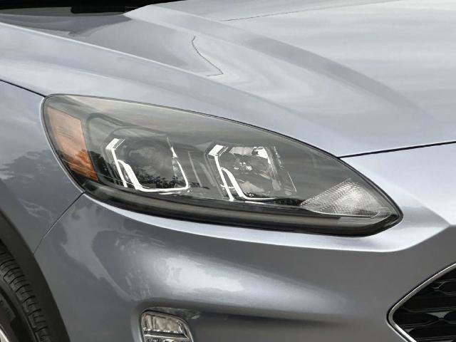 Certified 2022 Ford Escape SEL AWD/4WD image 10