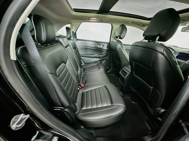 Certified 2019 Ford Edge SEL w/ Equipment Group 201A AWD/4WD image 34