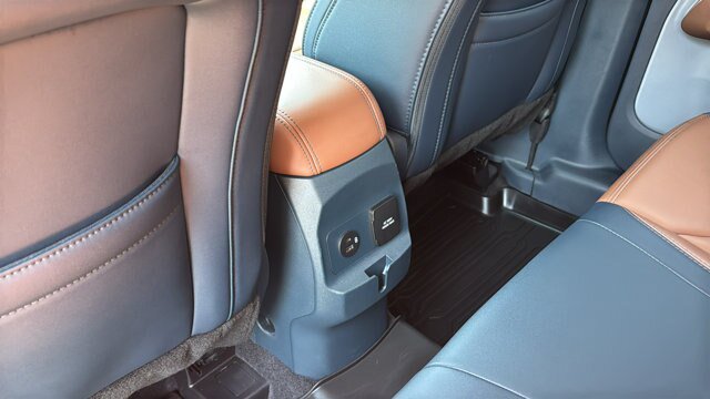 Certified 2024 Ford Maverick Lariat AWD/4WD image 32