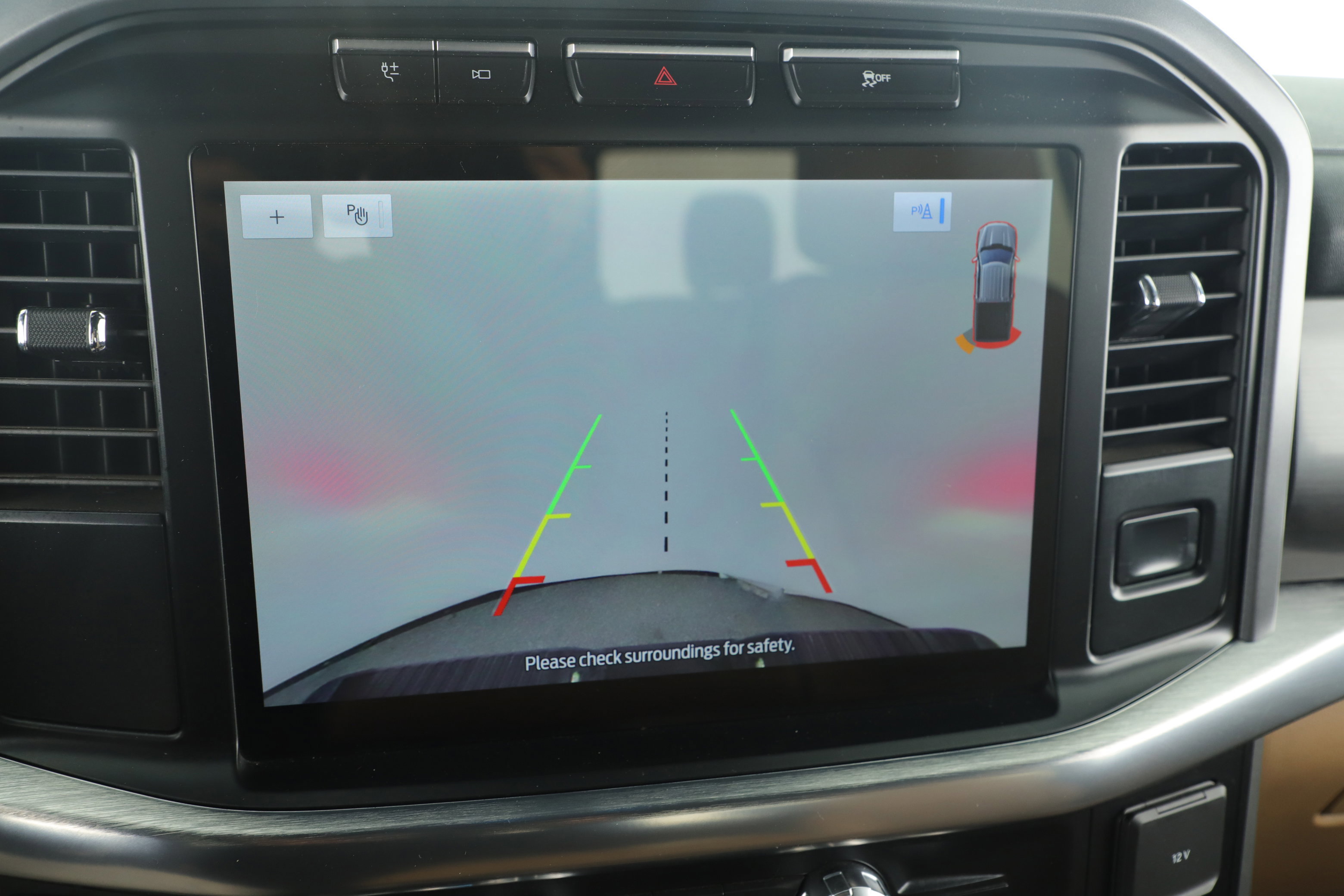 Certified 2021 Ford F150 Lariat w/ Equipment Group 502A High image 19