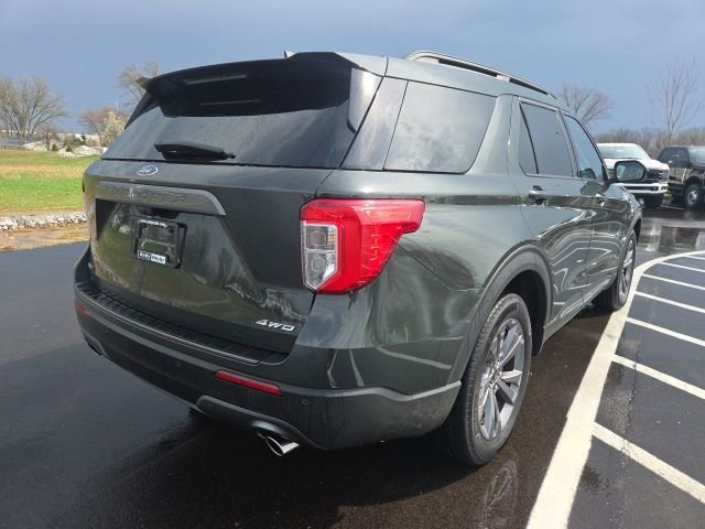 Certified 2023 Ford Explorer XLT w/ Equipment Group 202A image 8