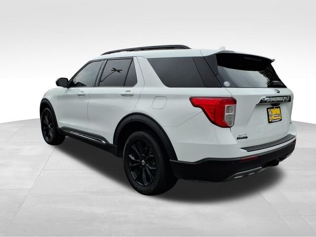 Certified 2020 Ford Explorer XLT w/ Equipment Group 202A AWD/4WD image 8