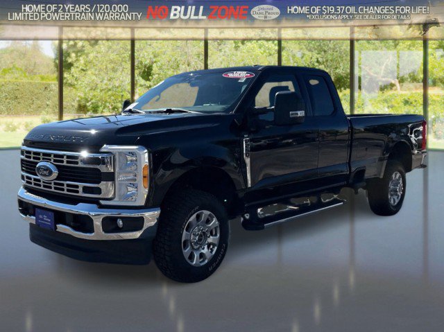 Certified 2023 Ford F250 XLT AWD/4WD image 1
